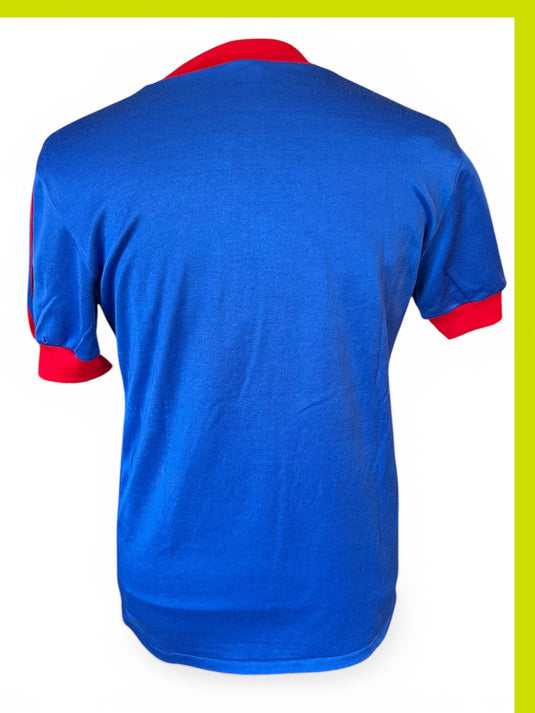 Template Adidas Ventex Bleu à bandes rouges
