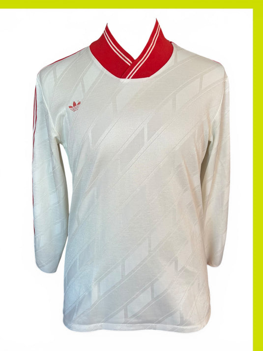 Template Adidas Blanc à rayures rouges