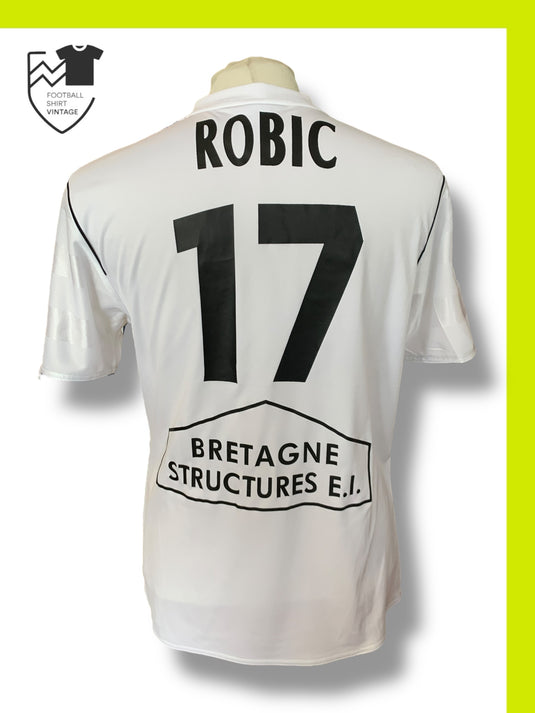 Vannes 2011-2012 HOME 17 ROBIC