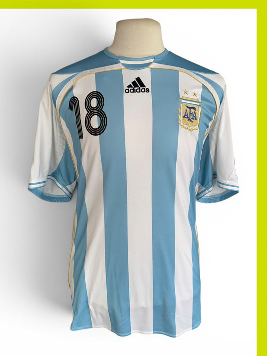 Argentine 2006 HOME 18 MESSI (XXL)