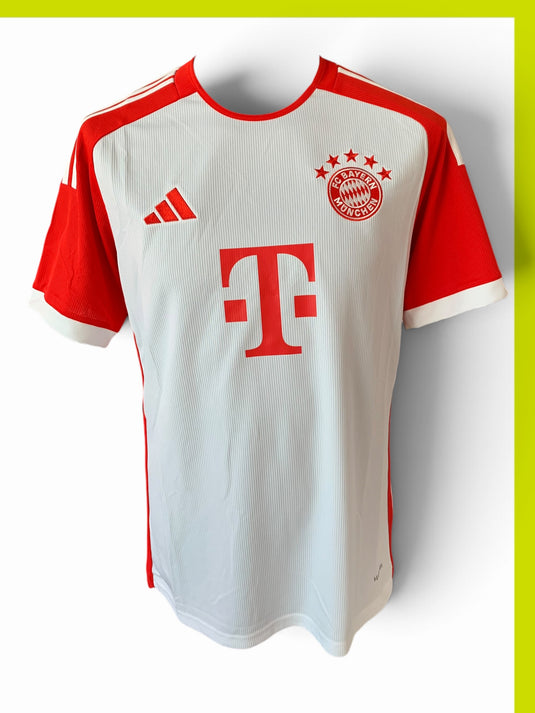 Bayern Munich 2023-2024 HOME 25 MULLER (M)