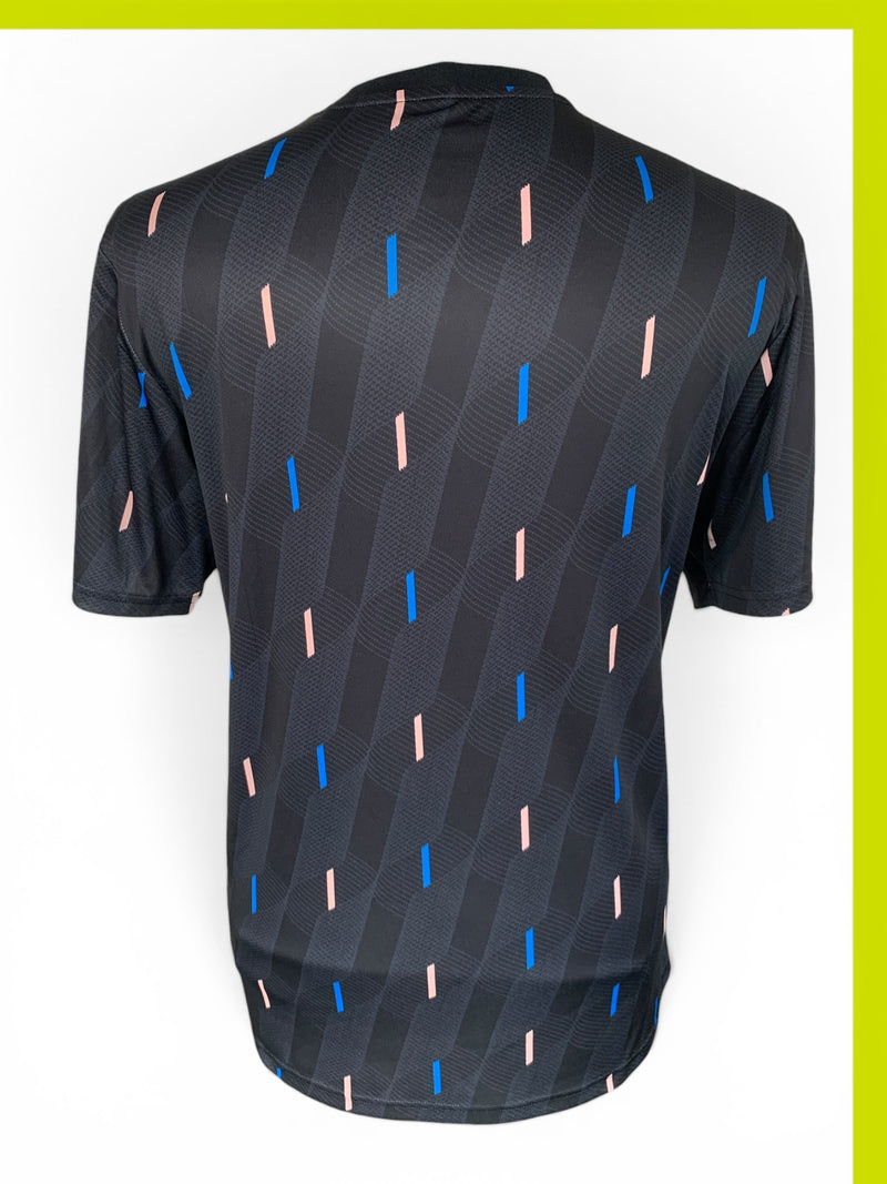 Chargez l'image dans la visionneuse de la galerie, Manchester United 2022-2023 Training  (XL)
