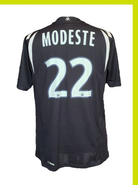 Bordeaux 2010-2011 HOME 22 MODESTE
