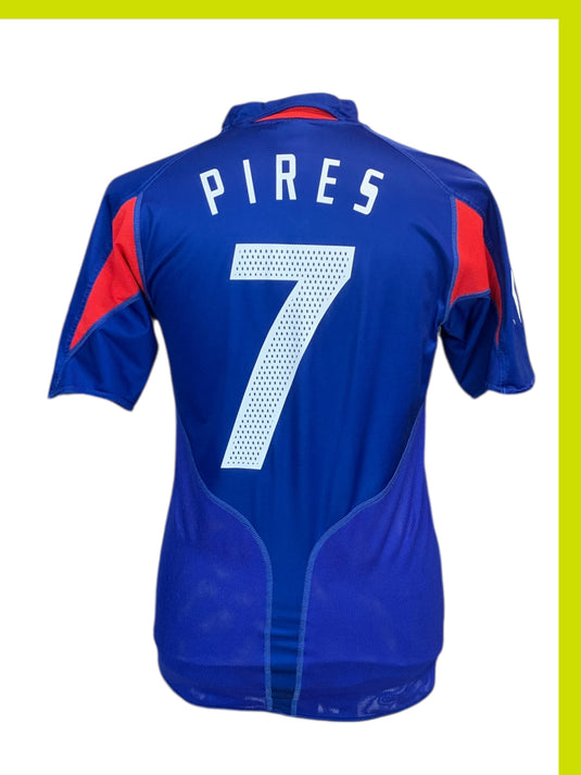 France 2004 HOME 7 PIRES