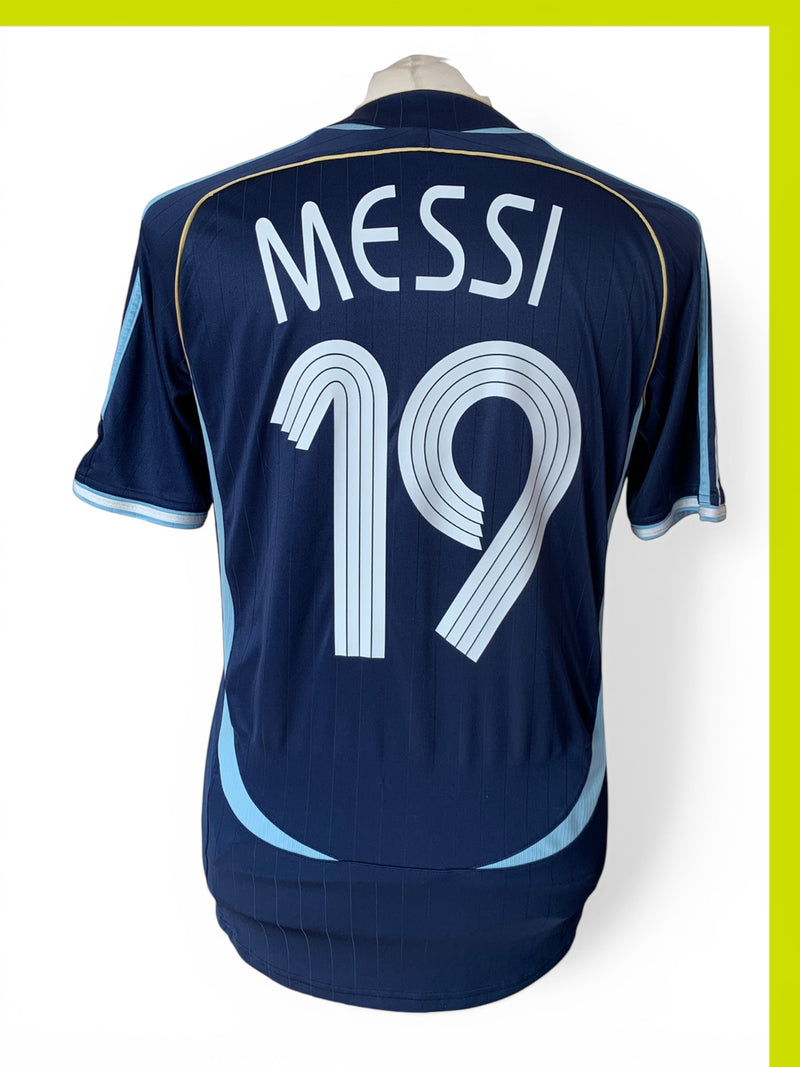 Chargez l'image dans la visionneuse de la galerie, Argentine 2006 AWAY 19 MESSI
