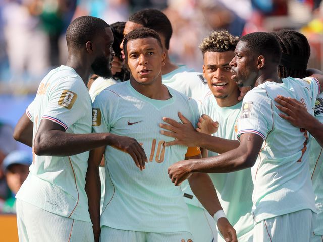 Chargez l'image dans la visionneuse de la galerie, Flocage nameset France AWAY 2026

