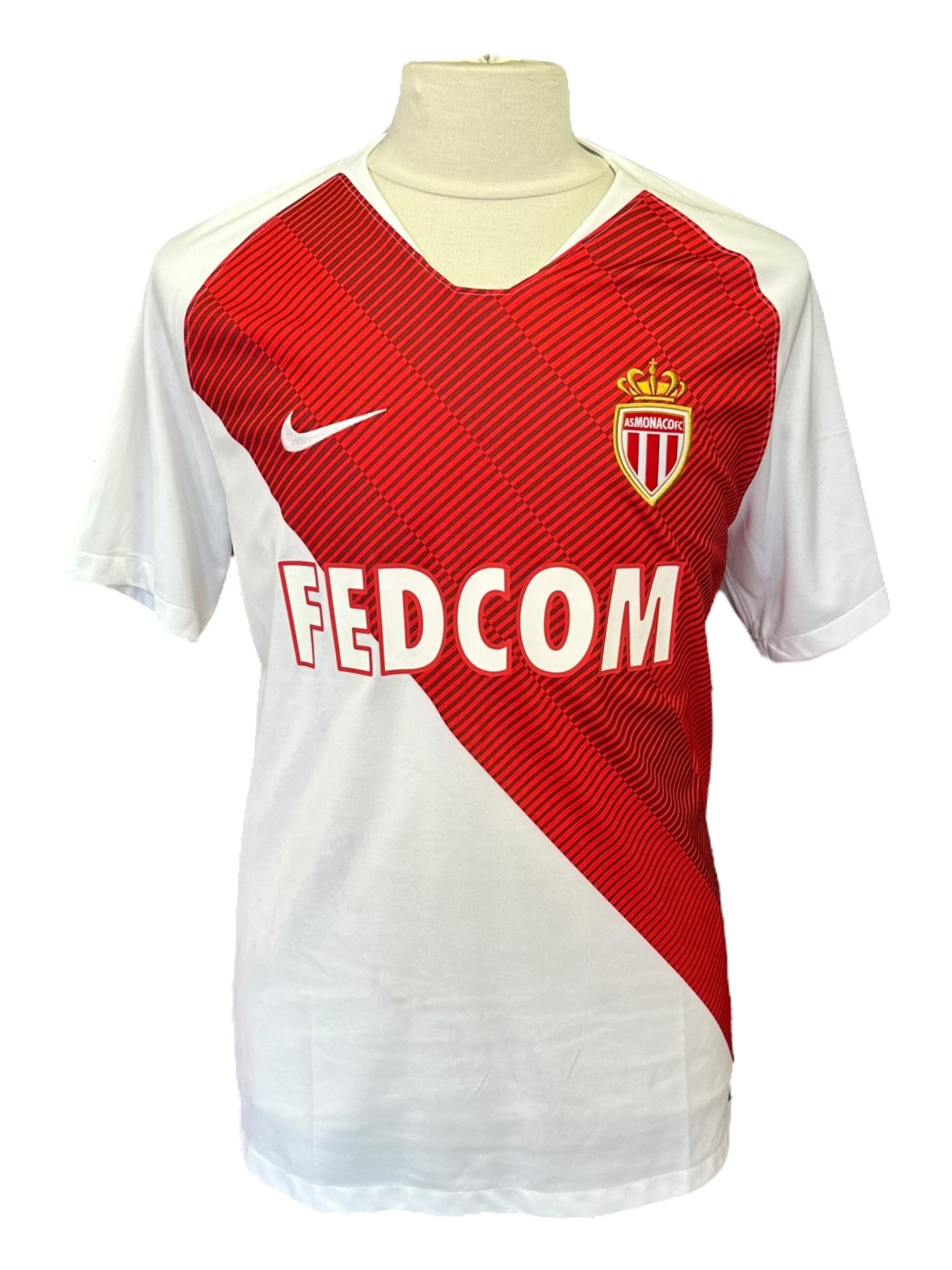 Mizuno dévoile le nouveau maillot de Monaco 2025-2026 Mizuno dévoile le nouveau maillot de Monaco 2025-2026