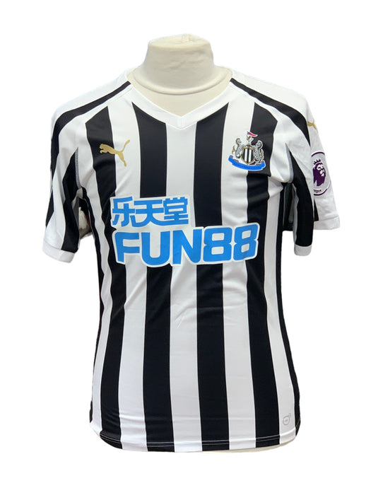 Newcastle 2018-2019 HOME