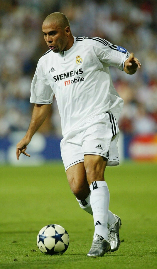 Flocage Nameset Réal Madrid 2003-2004 HOME 9 RONALDO
